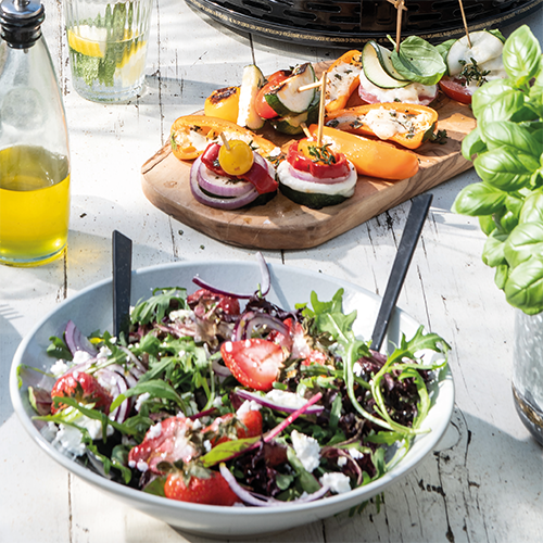 Paneel: 988 x 988 mm. <br>Borden beeld buitenkoken 5